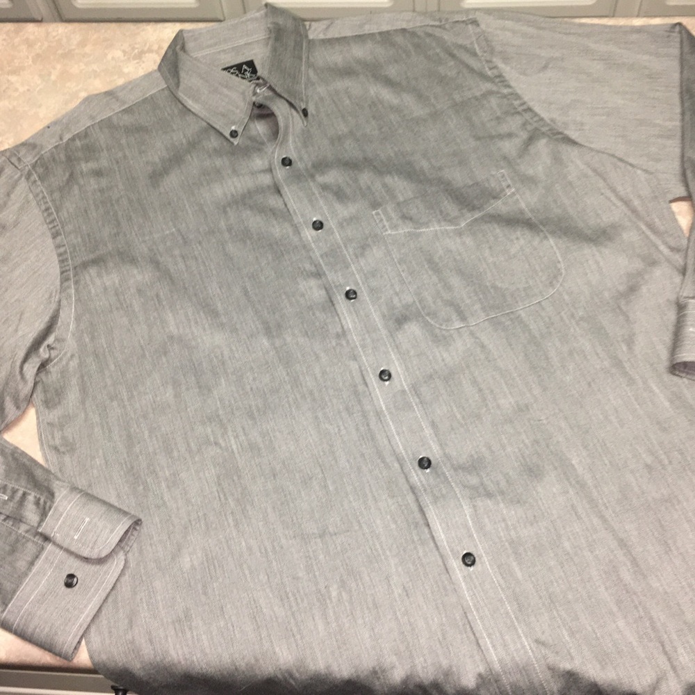Jos A Banks Large Long Sleeve Shirt